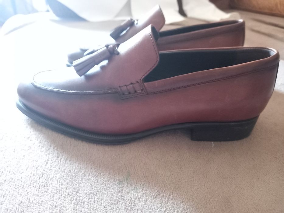 Мъжки кожени мокасини, Zara