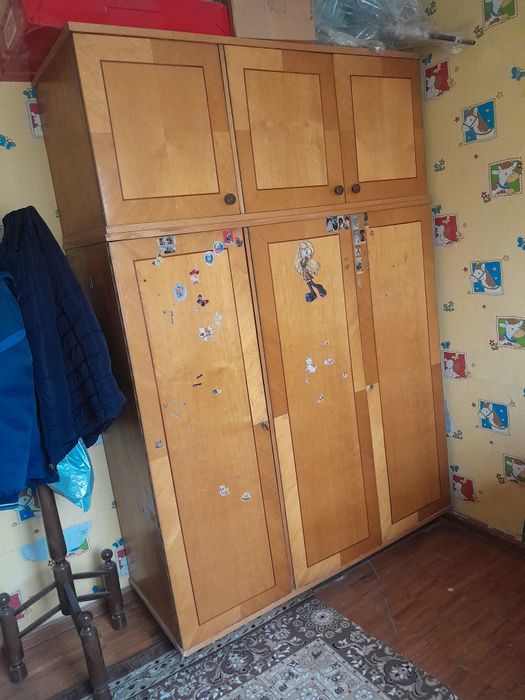 Продаётся шифоньер