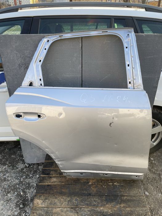 Задна дясна врата за Audi Q3 Ауди Кю3  2018-2024г