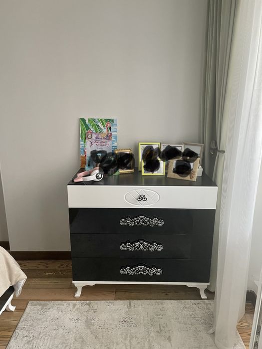 Спальный гарнитур