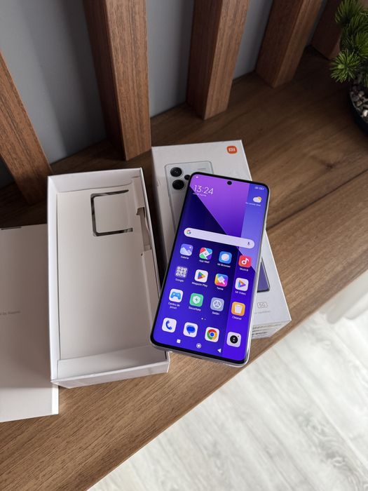 Xiaomi Redmi Note 13 Pro Plus - 512/12GB - Ca Nou