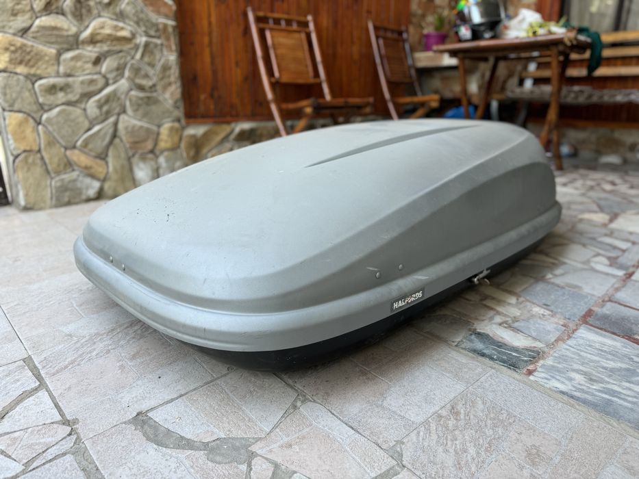 Туристически куфар за автомибил