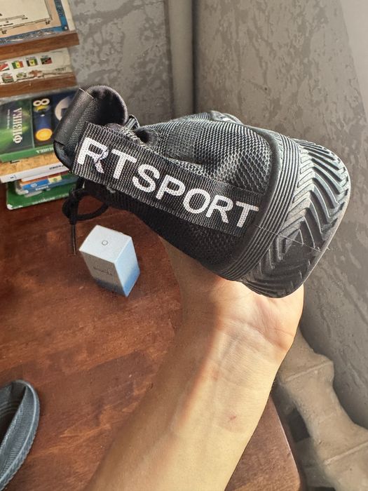 Продам кроссовки (Rtsport)