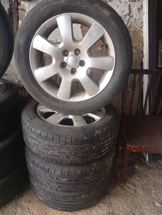 Vând anvelope la preț bun