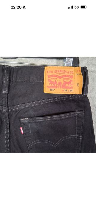 Новые джинсы Levis