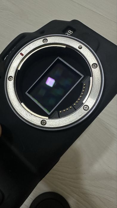 Canon R8 kit 28-50 + 50mm