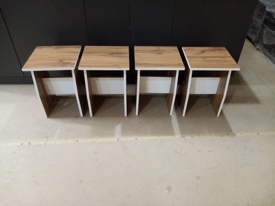 Продам новые кухонные табуретки!