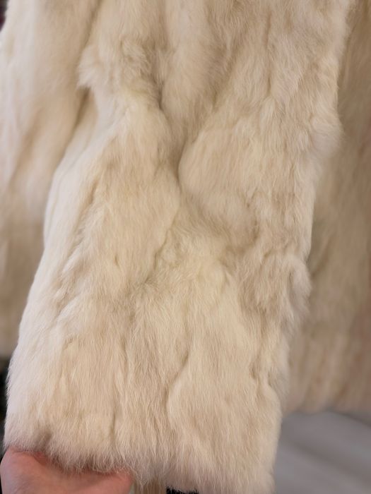 Jacheta din blana naturala de iepure