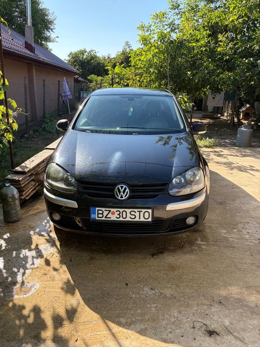 Volkswagen Golf diesel, 1.650 € — imagine 2