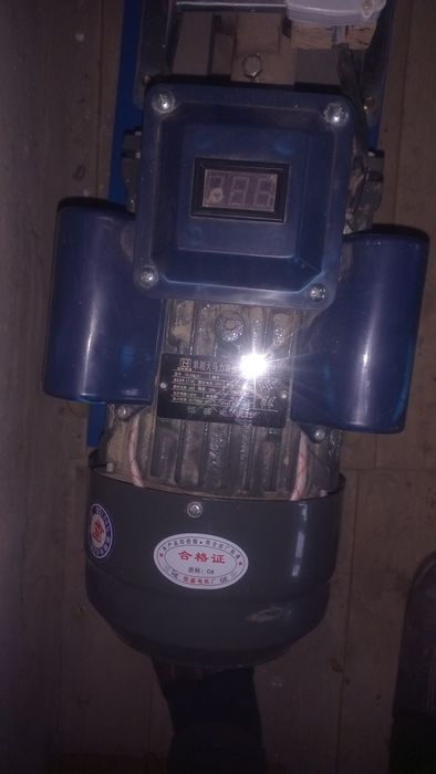 Granulyator universal aparat yangi .