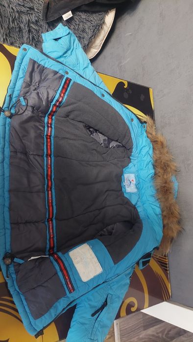 Куртка на мальчика.