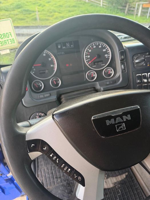 MAN TGA Forestier cu macara  EPSILON Z