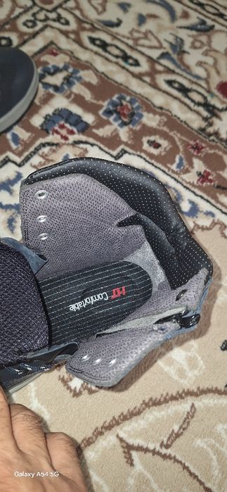 Ботинка размер 43 (27,5)