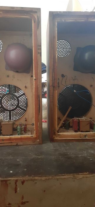 Продам корпуса от колонок