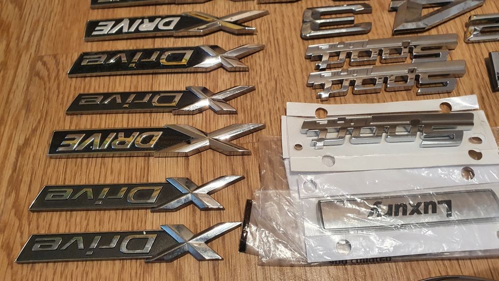 Emblema sigla logo BMW 1 2 3 4 5 6 7 x1 x3 x4 x5 x6