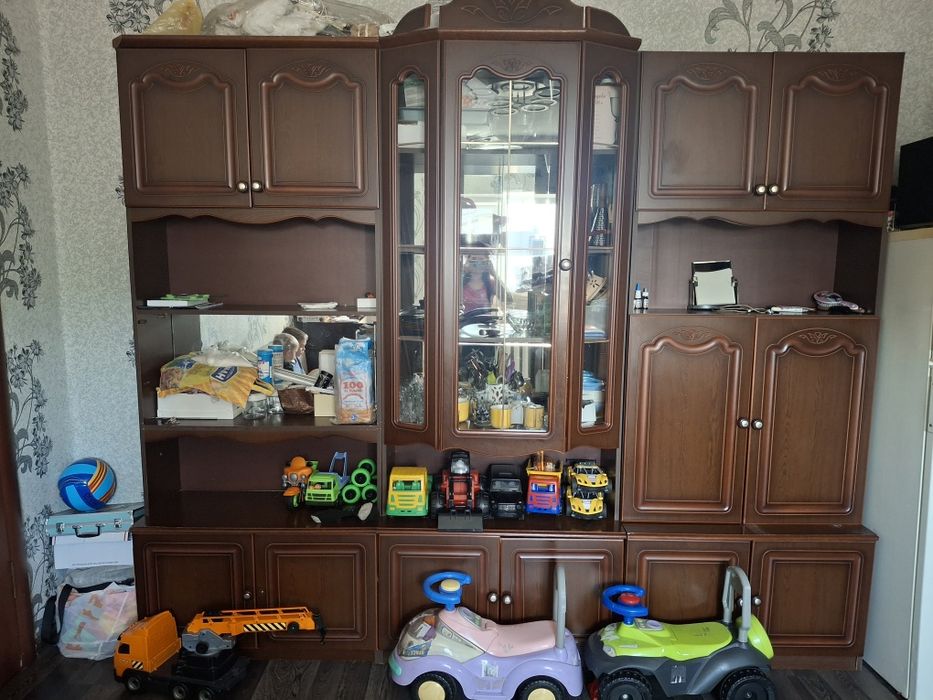 Продам стенку , самовывоз