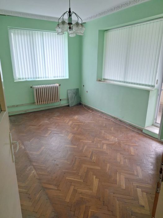 Продавам апартамент