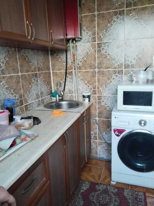 Продаётся 2-комнатная квартира. Этаж: 4 из 4. ул. МОЛДАГУЛОВА.