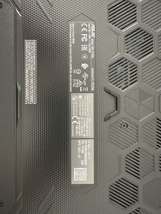 ASUS TUF Gaming F17 – i7 / 16GB / SSD / GTX 1650 Ti / Full HD 144Hz