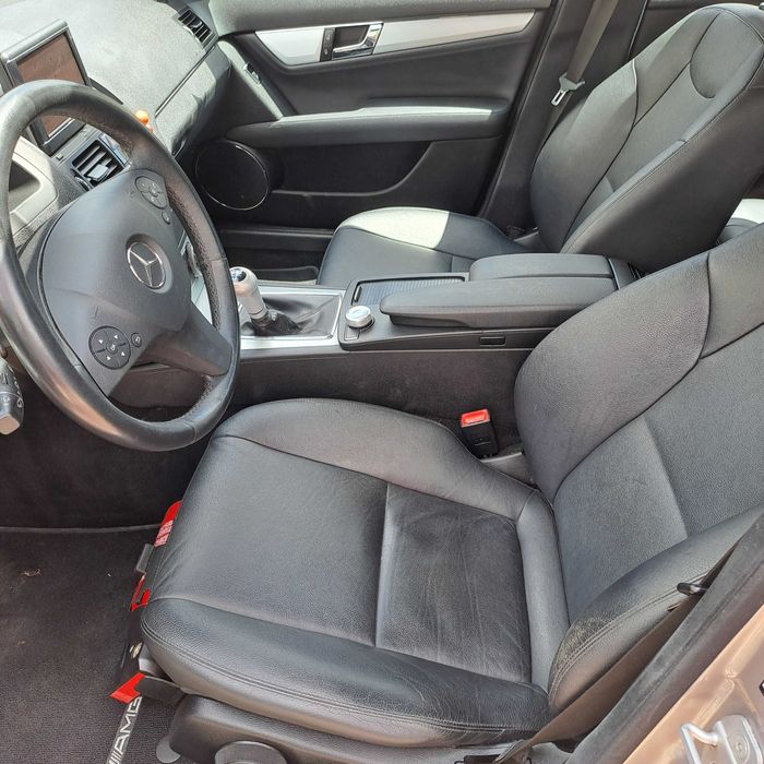 Mercedes Benz C220