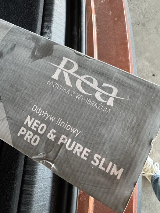 Линеен подов сифон NEOX Slim PRO 90 см.