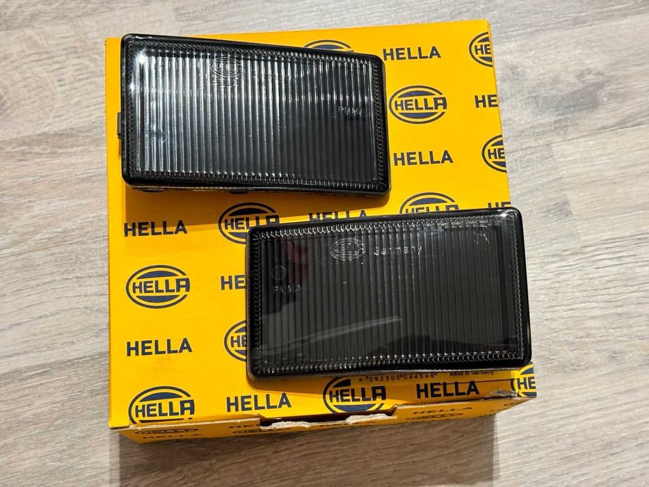 Нов Комплект тъмна Хела Светлоотразители за Голф 3 /Венто