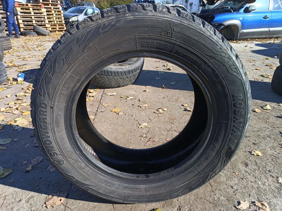 Anvelopa 215/60/R16 Snowboard Iarna BMW Seria 1 E81/E82/E87/E88 (facelift) (2007 - 2012)