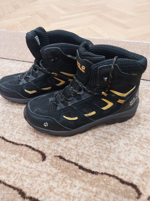 Зимни обувки Jack wolfskin 37