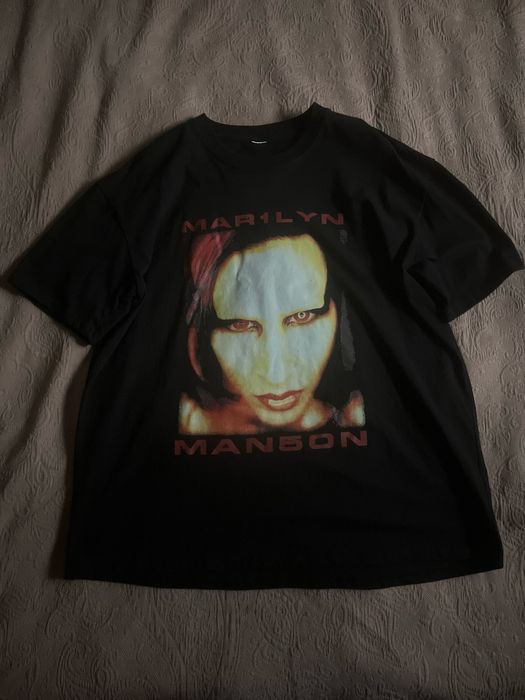 футболка marilyn manson