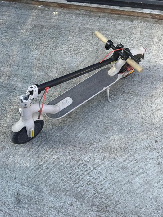 Vând trotinetă  
Trotineta pr