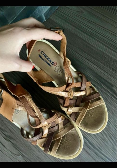 Sandale din piele ! Talpa soft! Usoare !