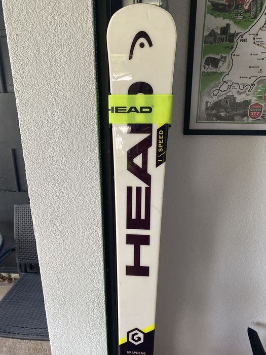 Ски Гигански слалом много запазени без забележки.