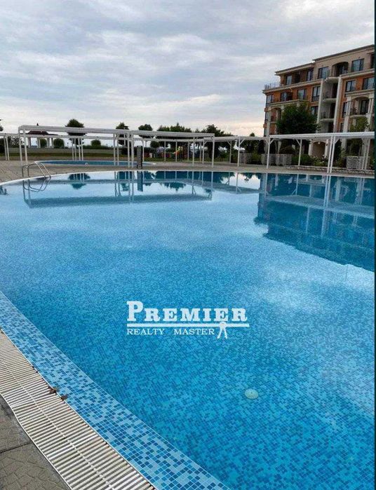 Продава се Едностаен апартамент в Свети Влас - 48 кв.м за 1329 €/кв.м - Снимка #1