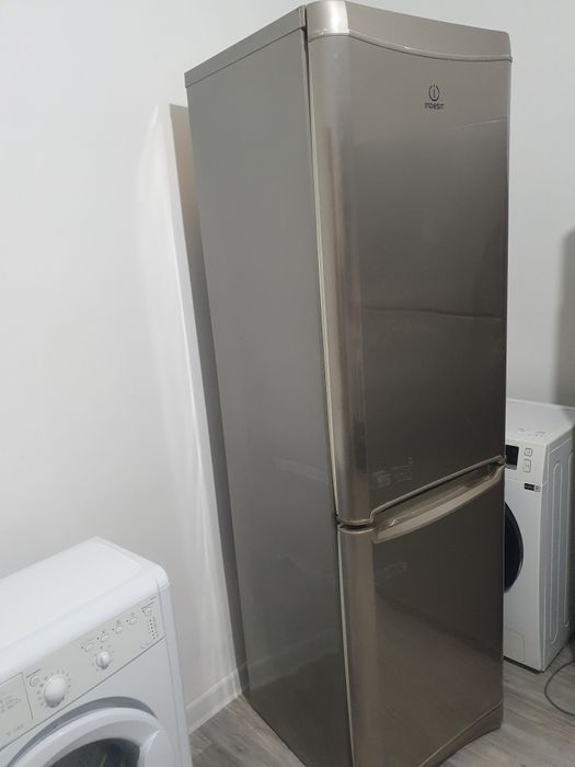 Продаётся холодильник