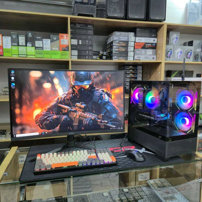 CS2 va boshqa oyilar uchun moshniy zborka komyuter