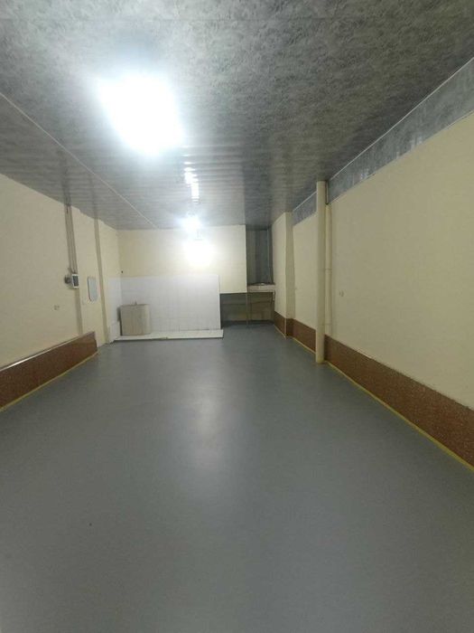 Юнусабад 6. Посольство США.Сдам 40кв.м. помещение на 1 этаже 1 линия .