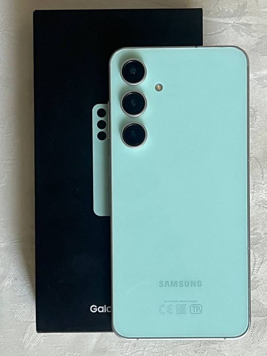 Samsung S24 Fe, обмен есть