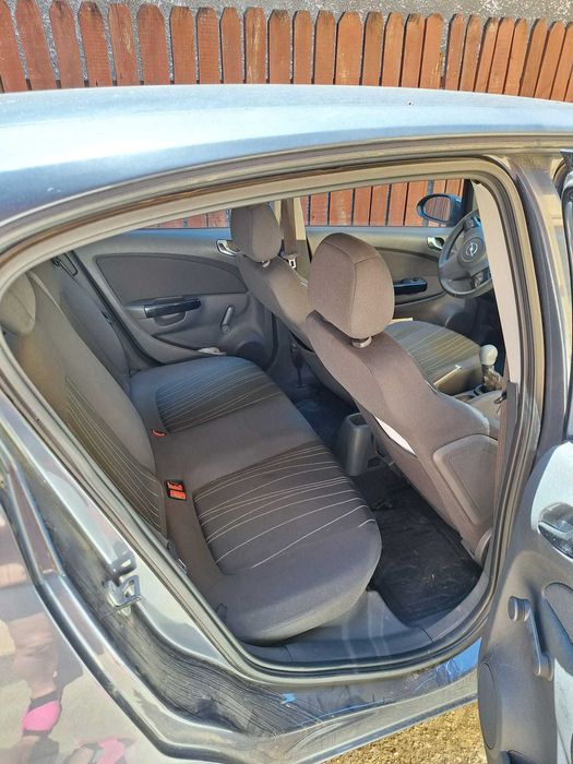 Opel CORSA 2011 de vanzare