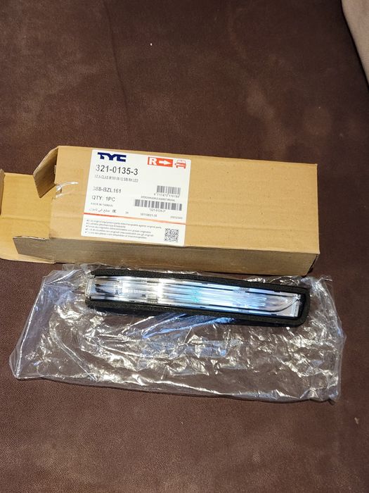 Мигачи в огледалото Mercedes A/B class w245 / w169