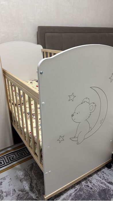 Детская кроватька