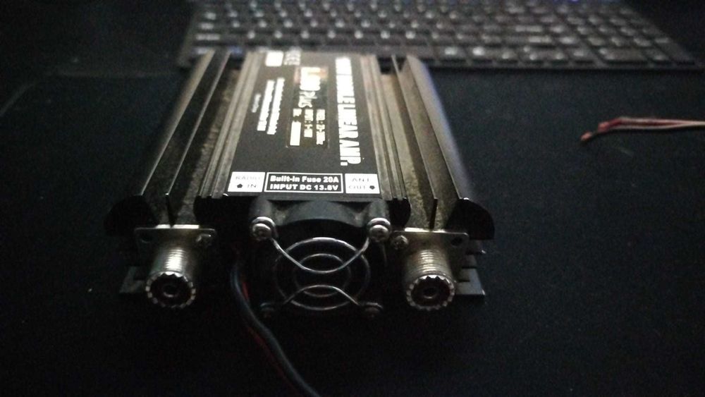 Amplificator statie CB de 100 w