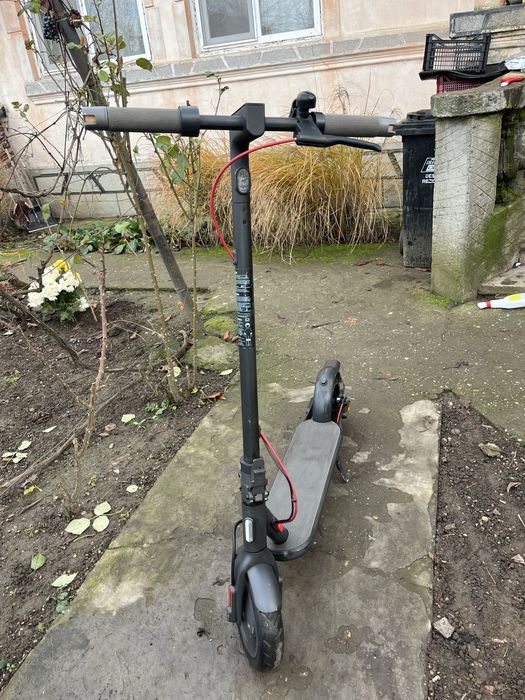 Vand trotineta electrica