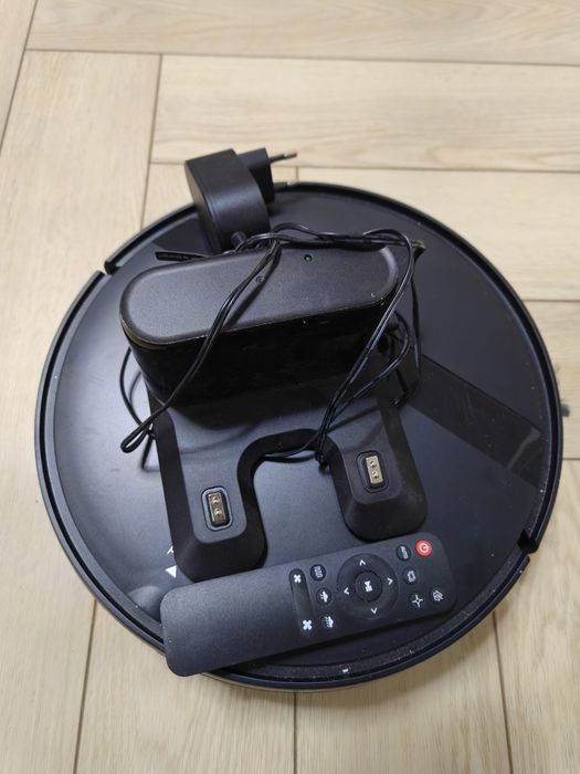 Робот пылесос продам