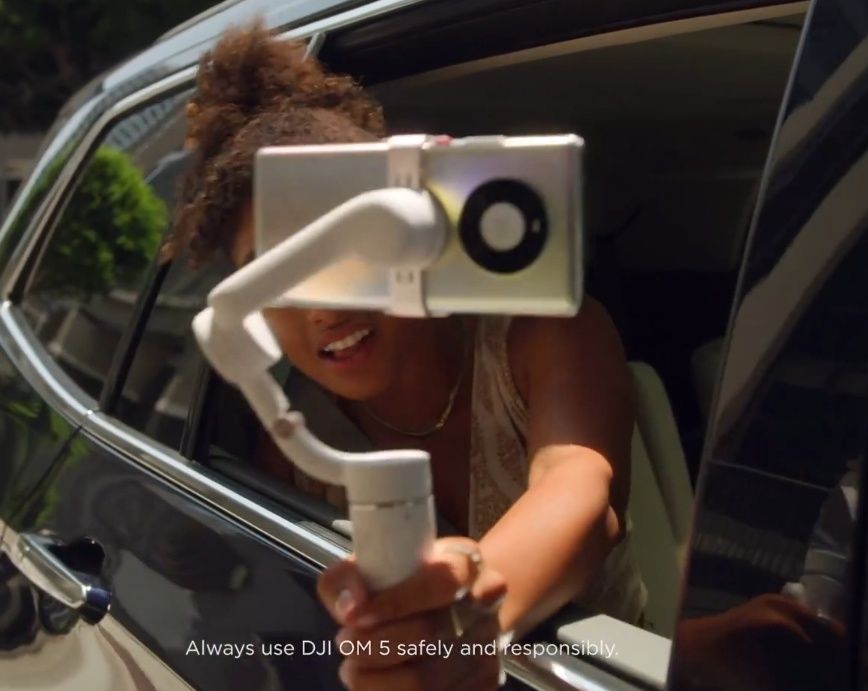 DJI OM 5 Стэдикам для телефона с стабилизацией.