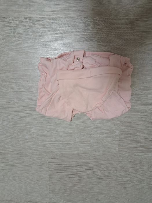Salopeta si caciulita roz, fetita, 6luni - 68cm