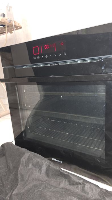 Продам духовой шкаф