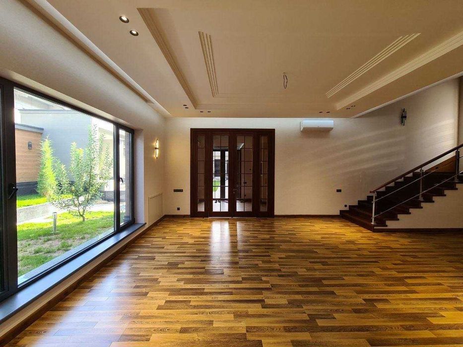 Сдаётся дом в стиле ХАЙ-ТЕК под офис! ориентир Яккасарайский район!