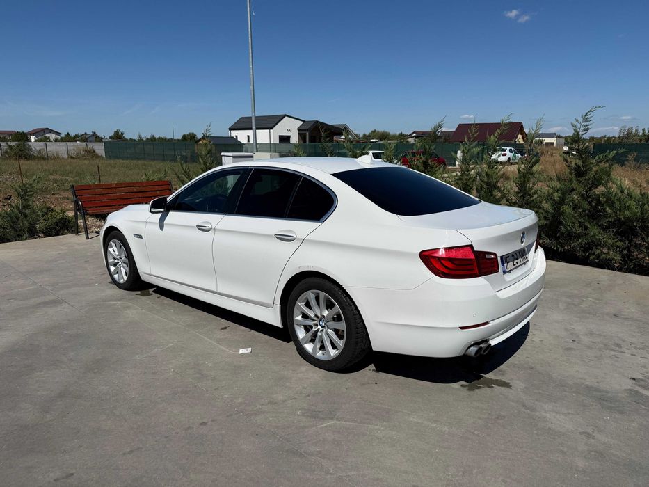 BMW Seria 5 528i f10