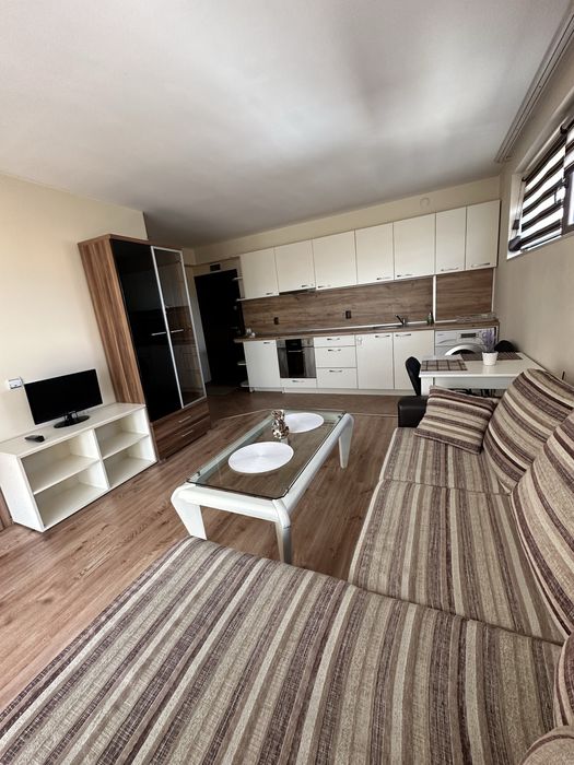 Двустаен, обазаведен апартамент в Банско