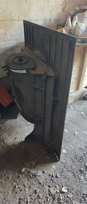 Камин чугунный новый